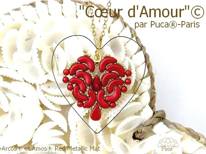 Heart of Love Pendant Pattern par Puca - The Argus Collection