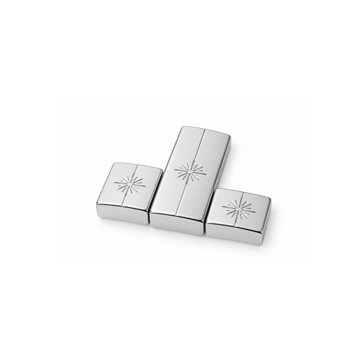 Platinum Hiilos interchangeable magnetic clasps in 11mm, 22mm and 45mm sizes.