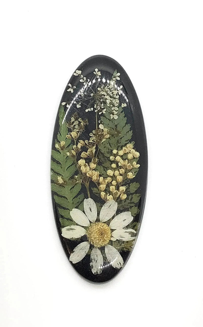 Marguerite Oval Cabochons, Handmade with Real Dried Flowers - The Argus Collection