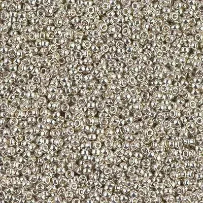 15-1052, Miyuki Galvanized Gold 8.2g 15-1052, Miyuki Galvanized Gold 8.2g